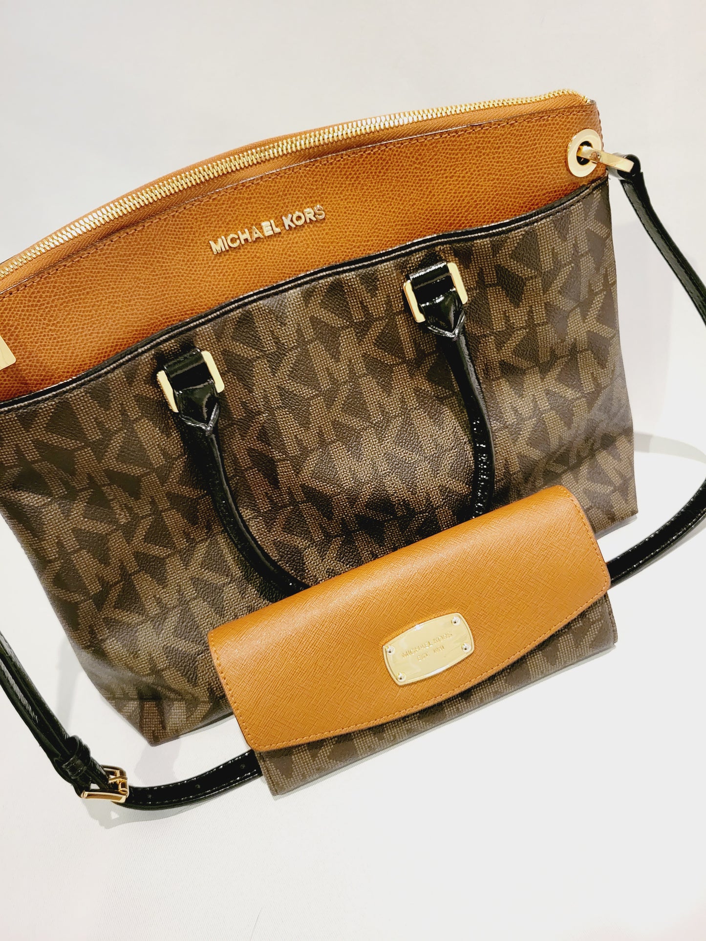 Michael Kors LG Satchel