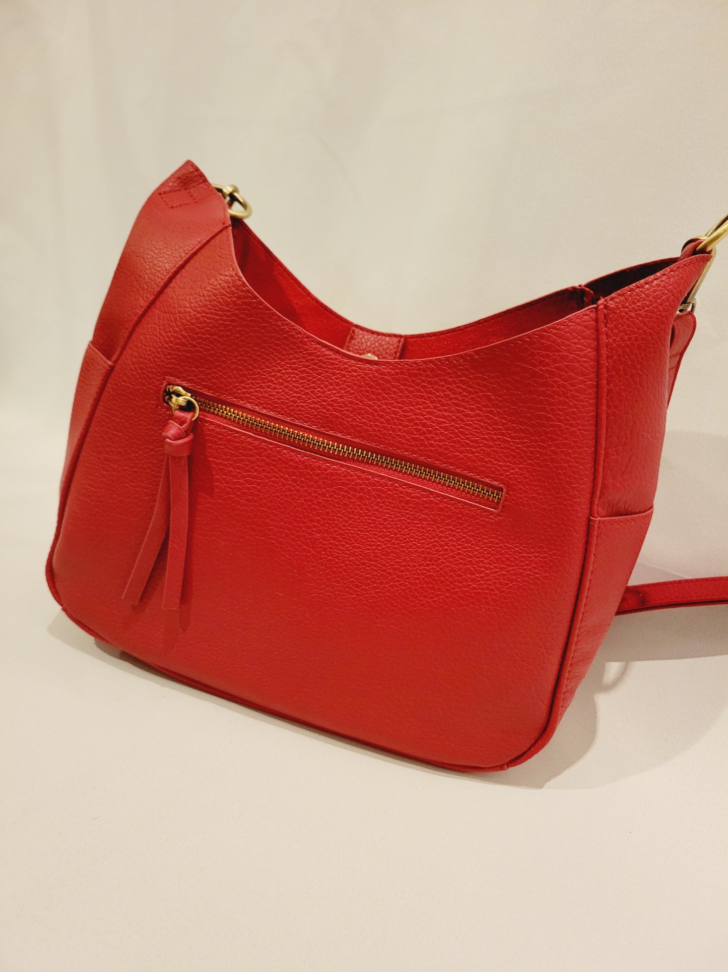 Joy Susan Hadley Hobo - Red