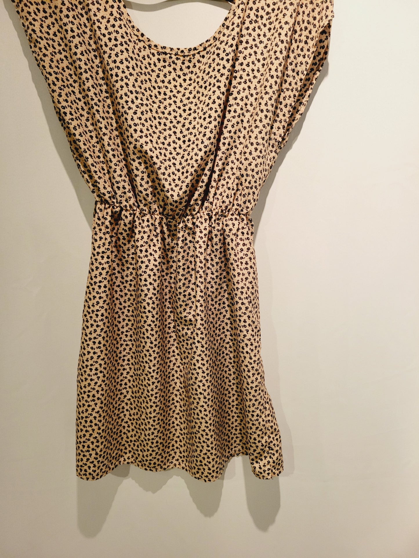 Beige floral printed Mini Dress Size S