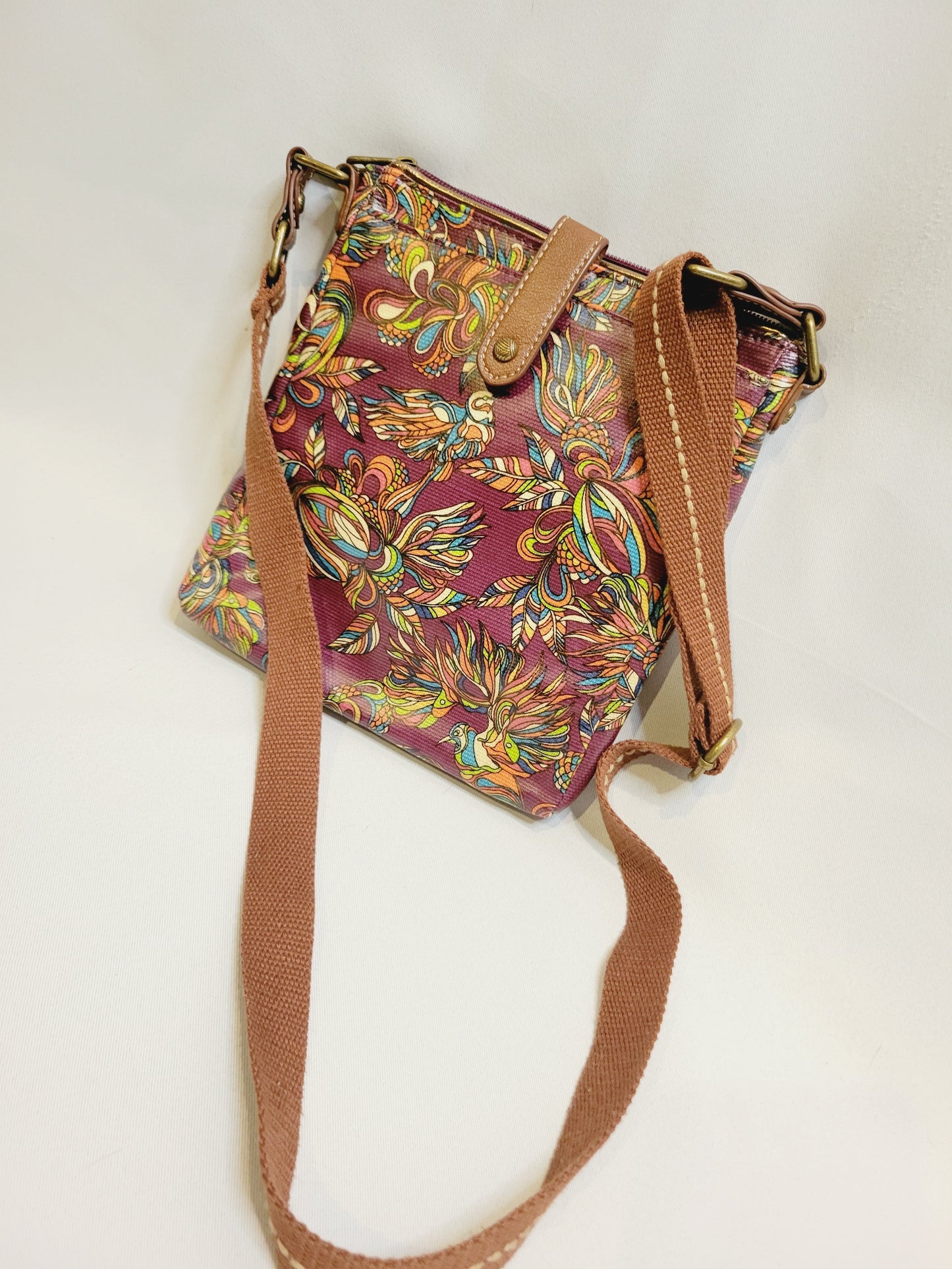 Sak Roots Peace Crossbody