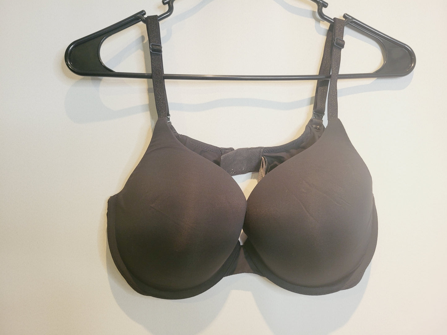 Victoria's Secret T-Shirt Push Up Bra, Size 36D