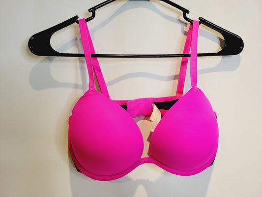 Pink Victoria's Secret Wear Everywhere Super Push Up Bra, Size 34D