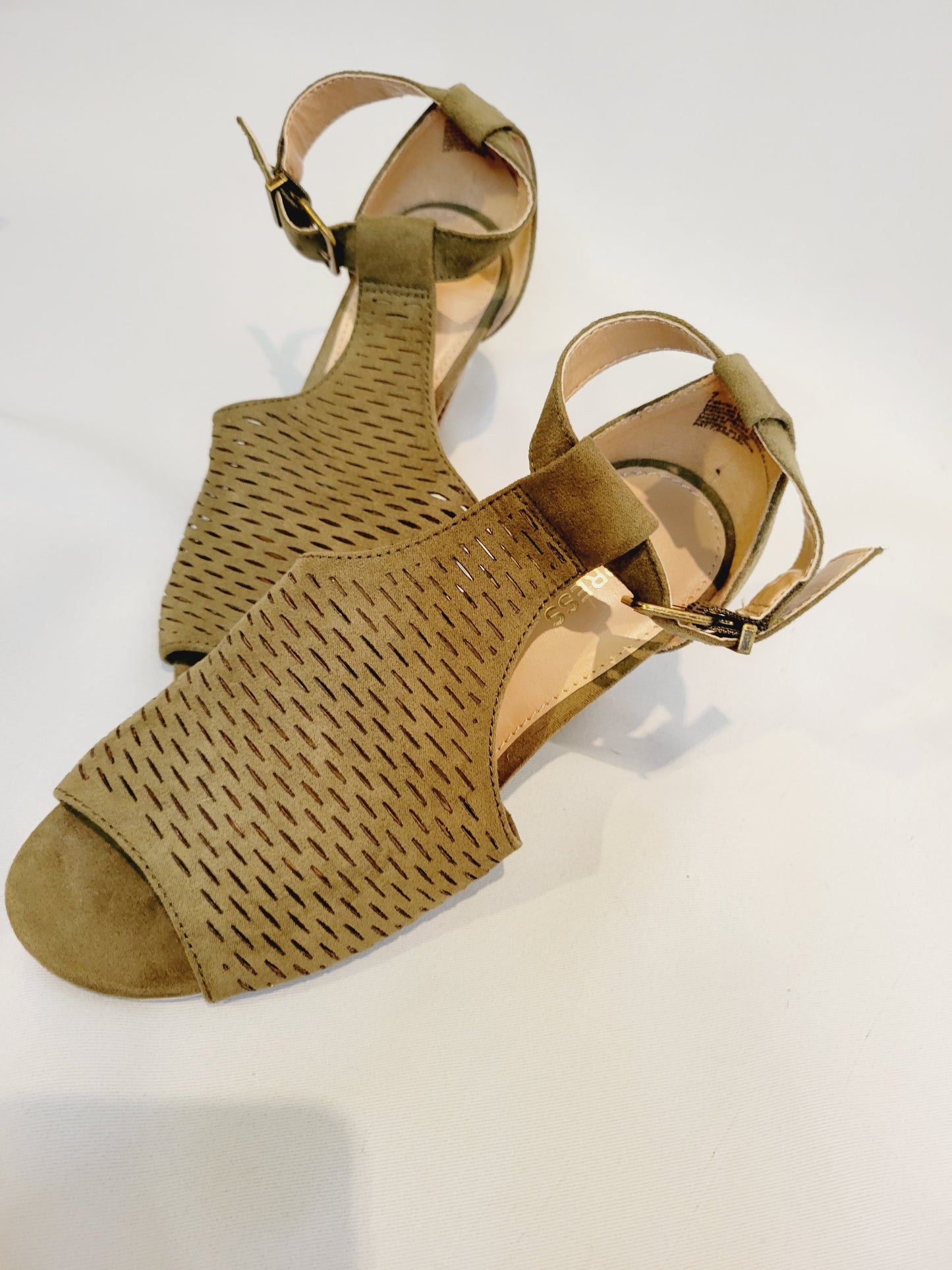 Express Heeled Sandals, Size 7