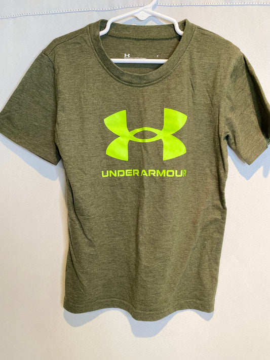 Under Armour T-Shirt Size Youth 7